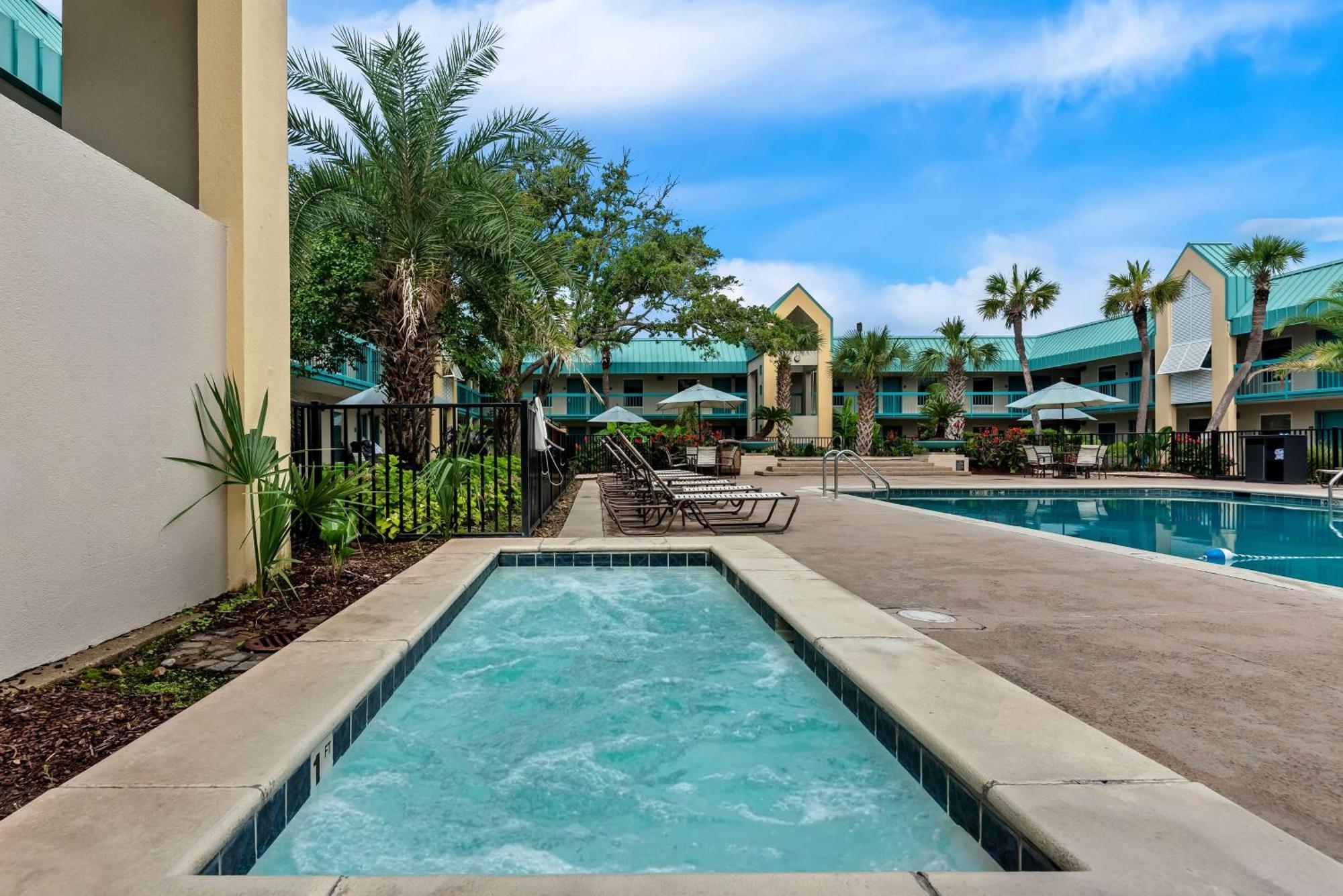 Best Western Seaway Inn Gulfport Exteriör bild